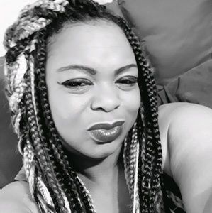 Meet your Posher, Shae